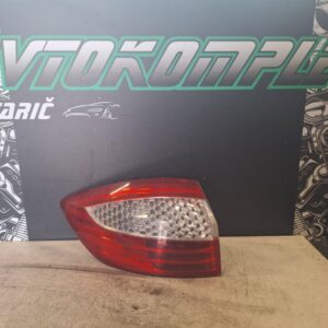 Ford Mondeo 2011 zadnja leva luč 7S7113405B
