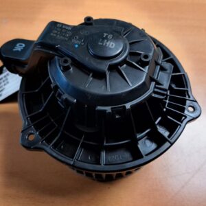 Ford Ranger 2.2 TDCI 2018 kabinski ventilator f00s3b2445