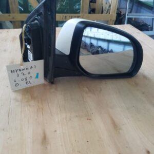 Hyundai i20 Desno Električno Ogledalo