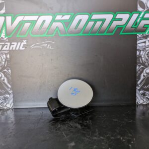 Hyundai i30 CW 2015 vratca vrata rezervoarja pokrov