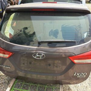 Hyundai ix20 2011 prtljažna vrata prtljažnika