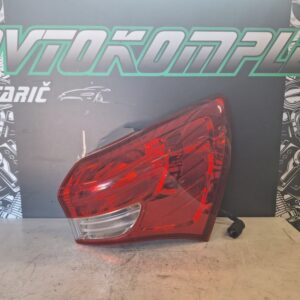 Hyundai ix20 2011 zadnja desna luč 924021K0