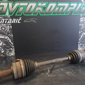 Hyundai ix35 1.7D 2011 leva polos polosovina pogonska gred