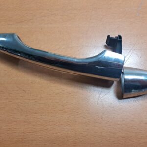 Hyundai ix35 zunanja kljuka ročka vrat desna