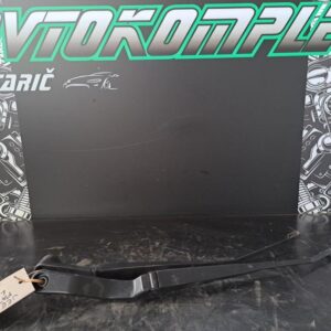 Jeep Patriot 2010 brisalec nosilec roka brisalca