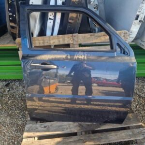 Jeep Patriot 2010 sprednja desna vrata