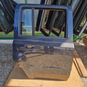 Jeep Patriot 2010 zadnja desna vrata