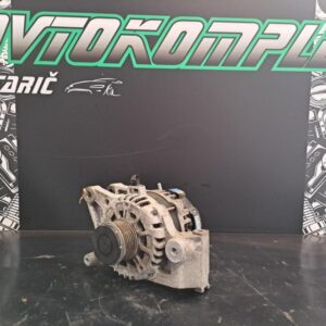 Kia Ceed 1.6 CRDI 2019 alternator 373002u200