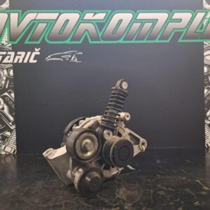 Kia Xceed 1.6 CRDI 2020 alternator 373002u200