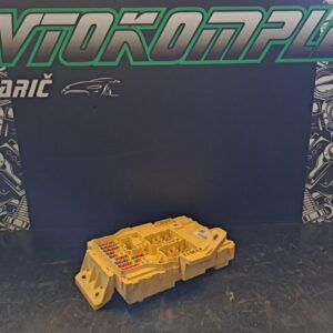 Kia Xceed 1.6 CRDI škatla z varovalkami 91951j7760