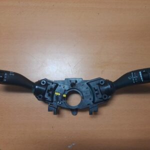 Kia Xceed obvolanska stikala luči brisalcev 93404j7960