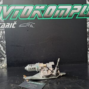 Mazda 2 2009 motorček za zadnji brisalec