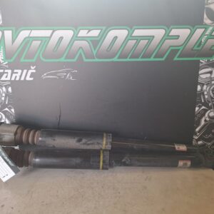 Mazda 2 2021 zadnji amortizer DHM328700