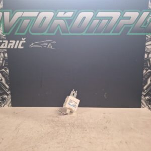 Mazda 2 2021 keyless antena KD45675D4