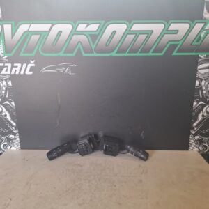 Mazda 2 2021 obvolanske ročice D69H DA6B