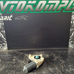 Mercedes A W169 motorček za steklo zadaj levo A1698204142