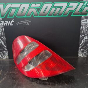 Mercedes A W169 zadnja leva luč