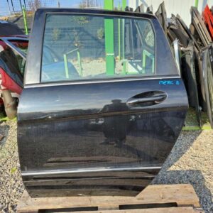 Mercedes B W245 zadnja leva vrata