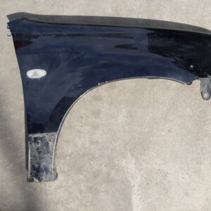 Mitsubishi Outlander 2005 desni blatnik