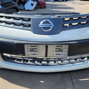 Nissan Note 2009 sprednji odbijač