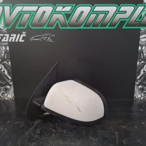 Nissan Micra 2015 levo ogledalo