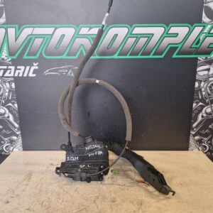 Nissan Micra 2021 zaklep ključavnica vrat spredaj levo 805015FA1A