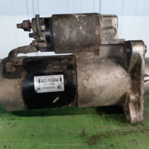 Nissan Murano 3.5 180 kW zaganjač 23300CA000