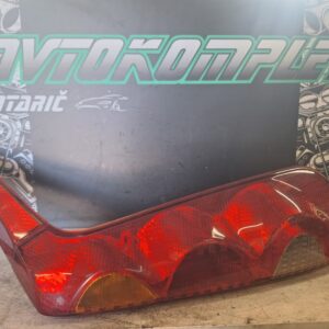 Nissan Note 2006 zadnja desna luč 22016752