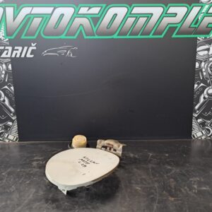 Nissan Note 2009 vratca za gorivo pokrov rezervoarja