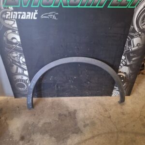 Nissan Qashqai 2009 zadnja leva obroba blatnika 93829JD0