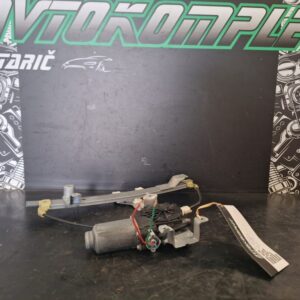 Nissan Qashqai 2012 Mehanizem za steklo zadaj desno 4021190A