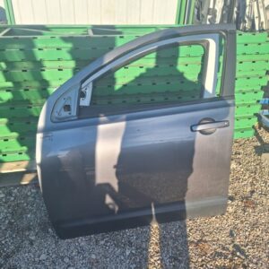 Nissan Qashqai 2013 Sprednja leva vrata