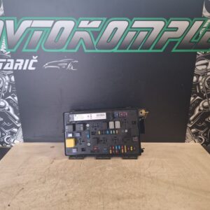 Opel Astra H škatla varovalk 13206754