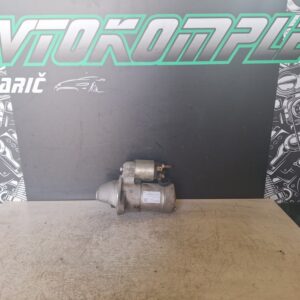 Opel Astra J 1.7CDTI 96kw 2012 zaganjač 8980147432