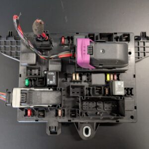 Opel Astra J 1.7CDTi škatla varovalk 13343950