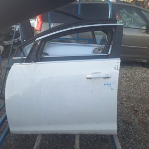 Opel Astra J 2012 Sprednja leva vrata