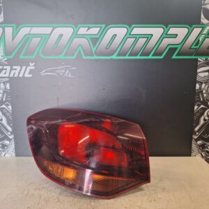 Opel Astra J Sports Tourer 2012 zadnja leva luč 13314052