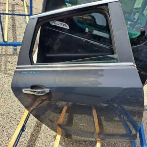 Opel Astra J Sports Tourer 2013 zadnja desna vrata