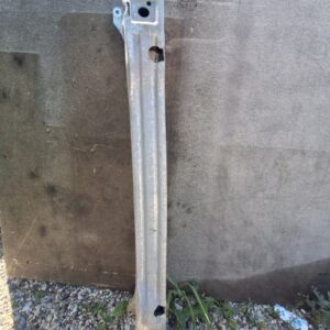 Opel Astra J Sports Tourer 2013 zadnja traverza nosilec odbijača