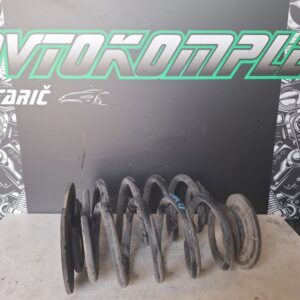 Opel Astra J Sports Tourer 2013 zadnja vzmet