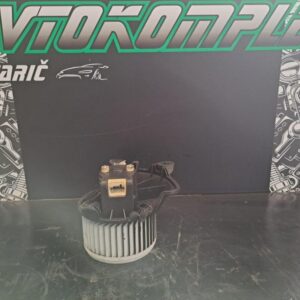 Opel Corsa D kabinski ventilator 164230100