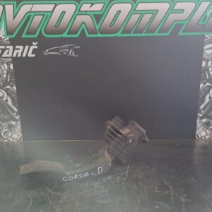 Opel Corsa D stopalka plina 55702020