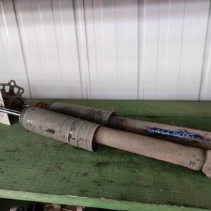 Opel Corsa D zadnji amortizer