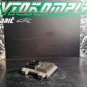 Opel Corsa E 1.4 motorni računalnik 12679197