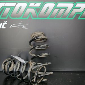 Opel Corsa E 2016 zadnja vzmet