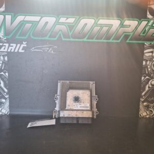 Opel Crossland 2018 1.2 81KW Motorni računalnik ECU 9806671980