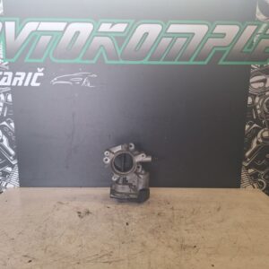 Opel Insignia 2.0 CDTI 118kw 2012 dušilna loputa 55564164