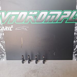 Opel Meriva 1.4B 88kw 2012 injektor 0280158205