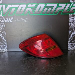 Opel Meriva B zadnja leva luč 13253627