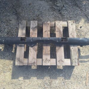 Opel Vivaro 2003 zadnja traverza